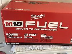 Milwaukee M18FCHS-121B 18V FUEL Chainsaw with 12Ah battery (No Rapid Charger)